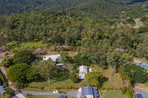 25 Wattle Road CANNON VALLEY