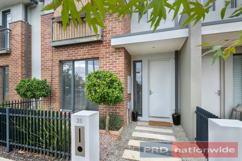 25 Willoby Drive, ALFREDTON VIC 3350