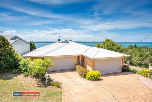 25 Wollomi Avenue, NELSON BAY NSW 2315