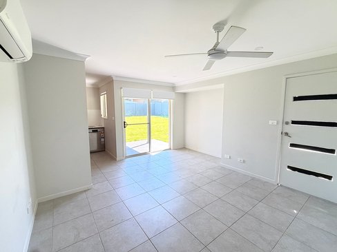 2/51 Reginald Drive, TAMWORTH NSW 2340
