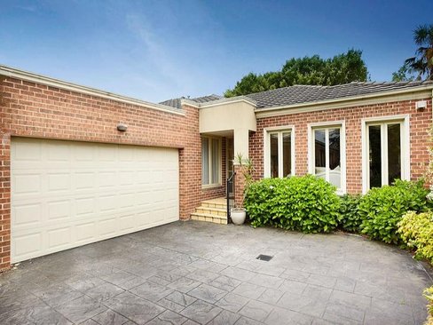 2 51 Wandsworth Road Surrey Hills 3127