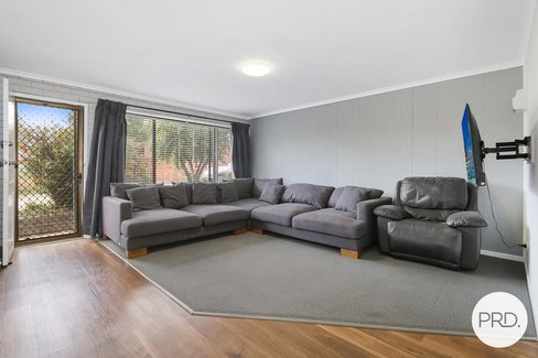 2/519 Schubach Street, EAST ALBURY NSW 2640