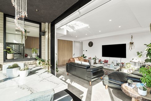 2/51A Tavistock Road, SOUTH HURSTVILLE