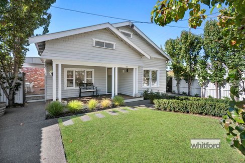 252 Shannon Avenue, Geelong West