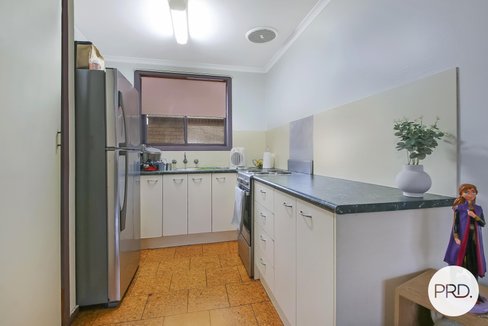2/535 Schaefer Street, LAVINGTON NSW 2641