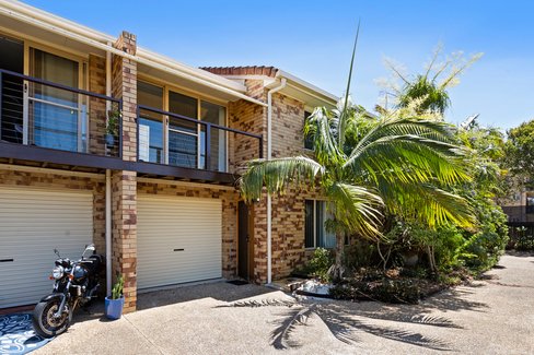 2/54 Elanora Avenue, POTTSVILLE NSW 2489