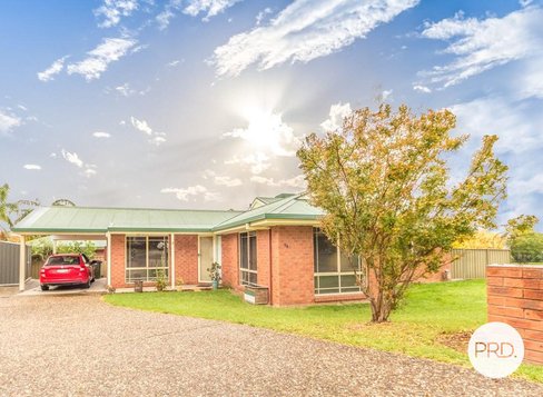 2/54 Grandview Terrace, EAST ALBURY NSW 2640