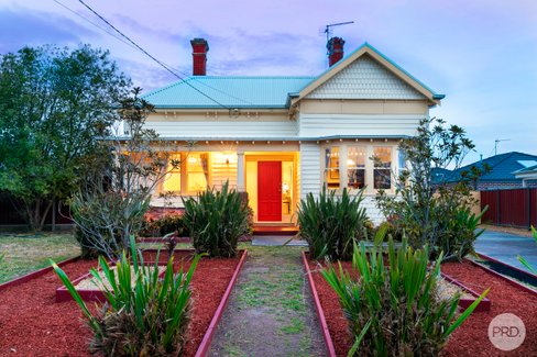 254 Humffray Street North, BROWN HILL VIC 3350