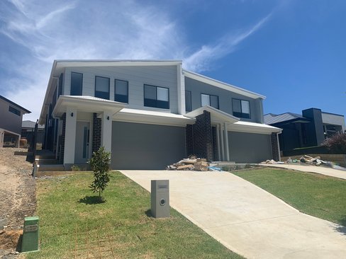 2/54 Redwood Dr, Gillieston Heights NSW 2321