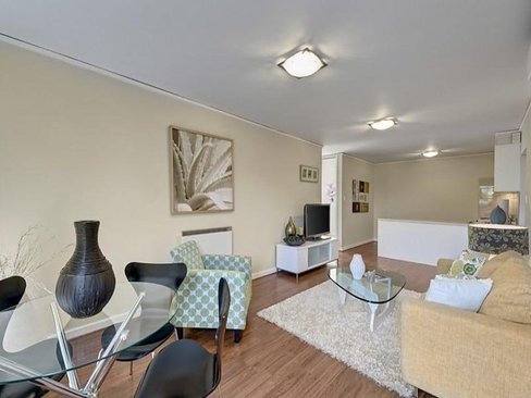 2/545 Doncaster Road Doncaster 3108