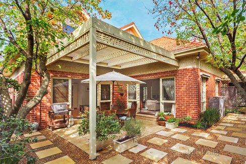 2/55 Paxton Street Malvern East 3145