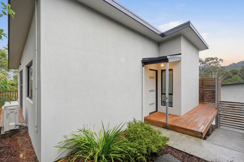 2/56 Branscombe Rd, CLAREMONT TAS 7011