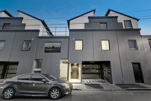 2/56 Leicester Street Fitzroy 3065