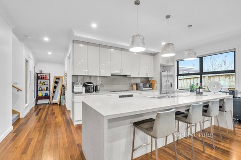 2/58 Albert Street Mount Waverley 3149