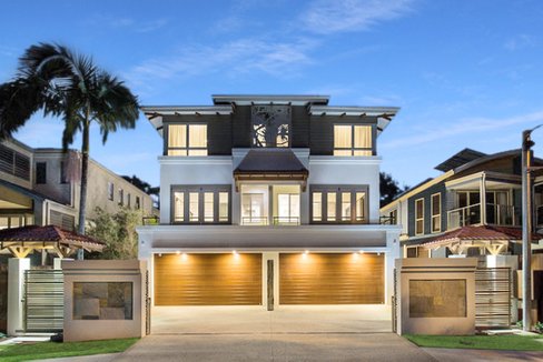 2/58 Teemangum Street, CURRUMBIN QLD 4223