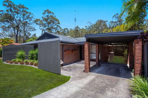 2/59 Corunna Crescent, ASHMORE QLD 4214