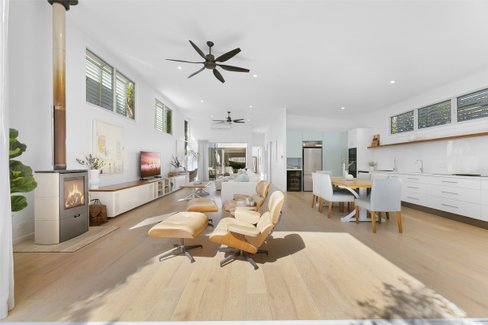 26 Alfred Street, Mermaid Beach QLD 4218