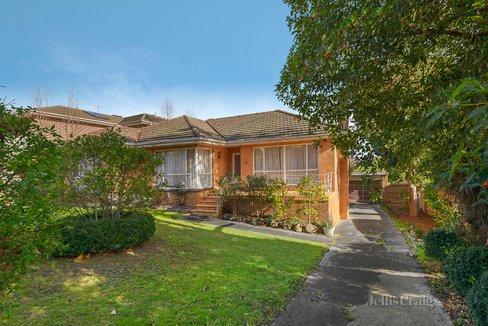 26 Almond Street Balwyn North 3104