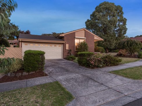 26 Alpine Way Kilsyth 3137