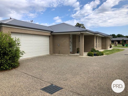 2/6 Annika Place, NORTH ALBURY NSW 2640