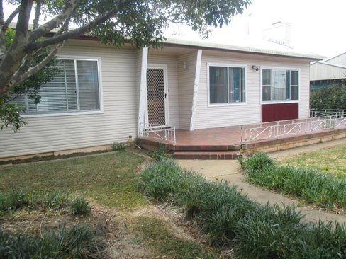 26 Anthony Road, TAMWORTH NSW 2340