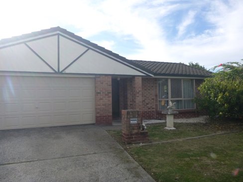 26 Calrossy Street, BOONDALL QLD 4034