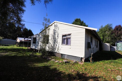 26 Carabost Street, TUMBARUMBA NSW 2653