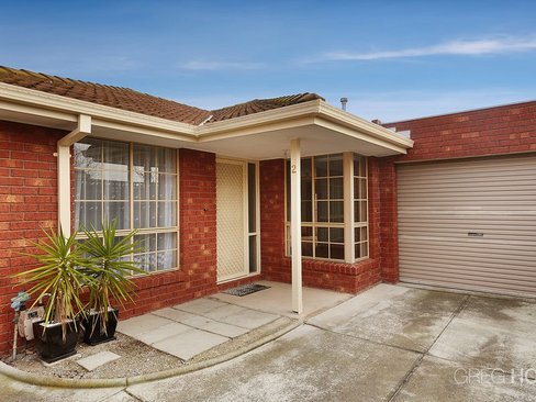 2 6 Carling Court Altona Meadows 3028