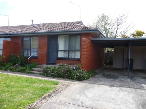 2/6 Christine Avenue, ALFREDTON VIC 3350