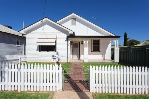 26 Flinders Street, TURVEY PARK NSW 2650