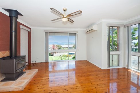 26 Goolagong Circuit, MOUNT WARRIGAL NSW 2528