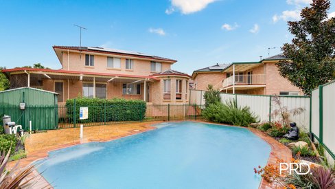 26 Honeysuckle Ave, Glenmore Park NSW 2745