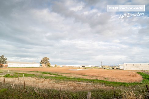 26 Houtman Street, WAGGA WAGGA NSW 2650