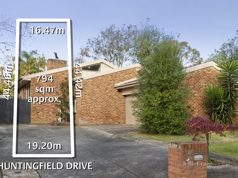 26 Huntingfield Drive Doncaster East 3109