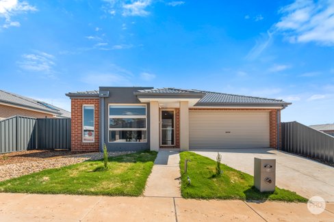 26 Hyatt Road, HUNTLY VIC 3551