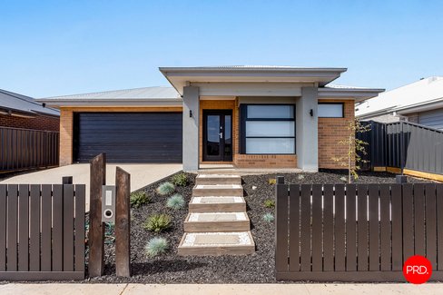 26 Kingsley Promenade, HUNTLY VIC 3551