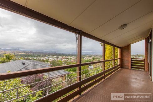 26 Lambie Street, TUMUT NSW 2720