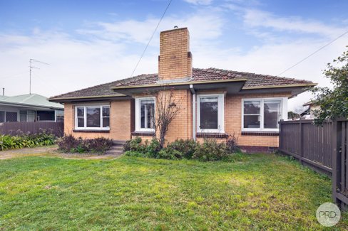 26 Longley Street, ALFREDTON VIC 3350