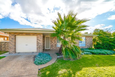 2/6 Nardoo Street, GLENFIELD PARK NSW 2650