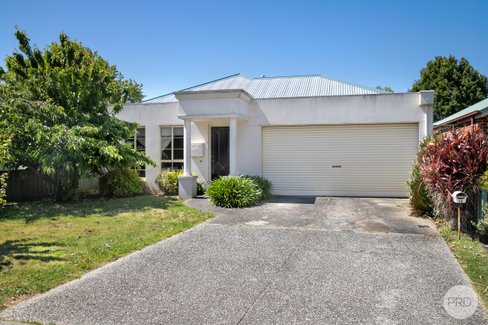 26 Norfolk Avenue, LAKE GARDENS VIC 3355