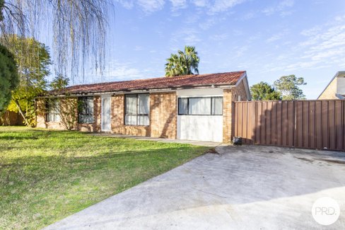 26 Primrose Circuit, CLAREMONT MEADOWS NSW 2747