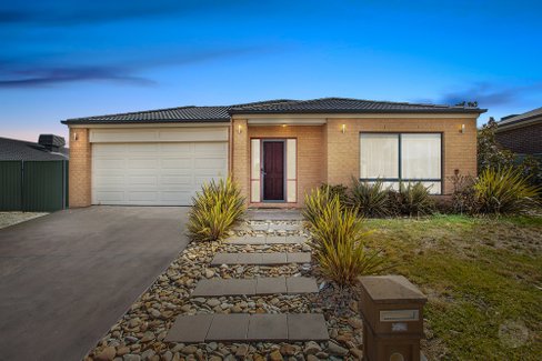 26 Rathlin Avenue, JUNORTOUN VIC 3551