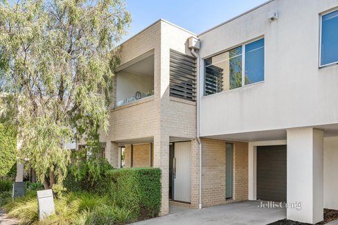 26 Streeton Drive Mentone 3194