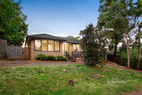 26 West End Road Warrandyte 3113