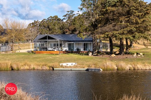 260 Harolds Cross Road, CAPTAINS FLAT NSW 2623