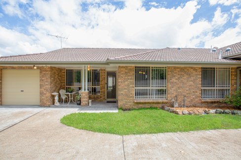 2/61 Lindesay Street, EAST MAITLAND NSW 2323