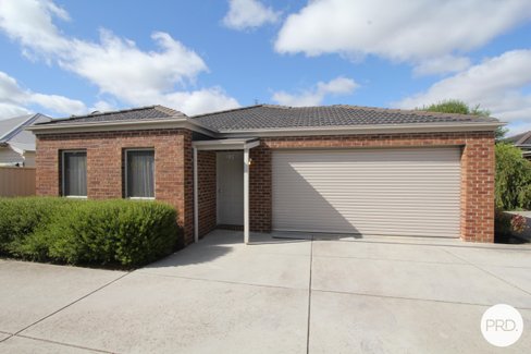 2/610A Talbot Street South, REDAN VIC 3350