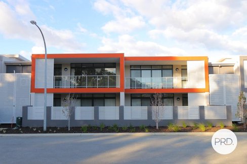 2/63 Mariposa Gardens, SUCCESS WA 6164