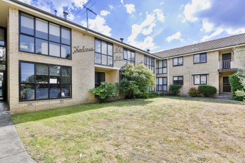 2/64 Holmes Road Moonee Ponds 3039