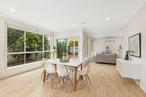2/65 Nottingham Street Glen Waverley 3150